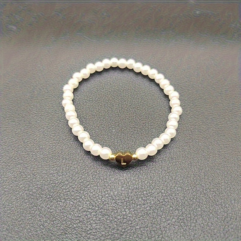Pulsera Chic con Inicial en Forma de Corazón (A–Z)