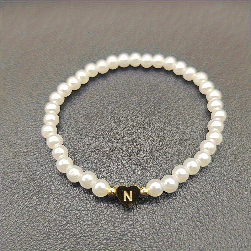 Pulsera Chic con Inicial en Forma de Corazón (A–Z)