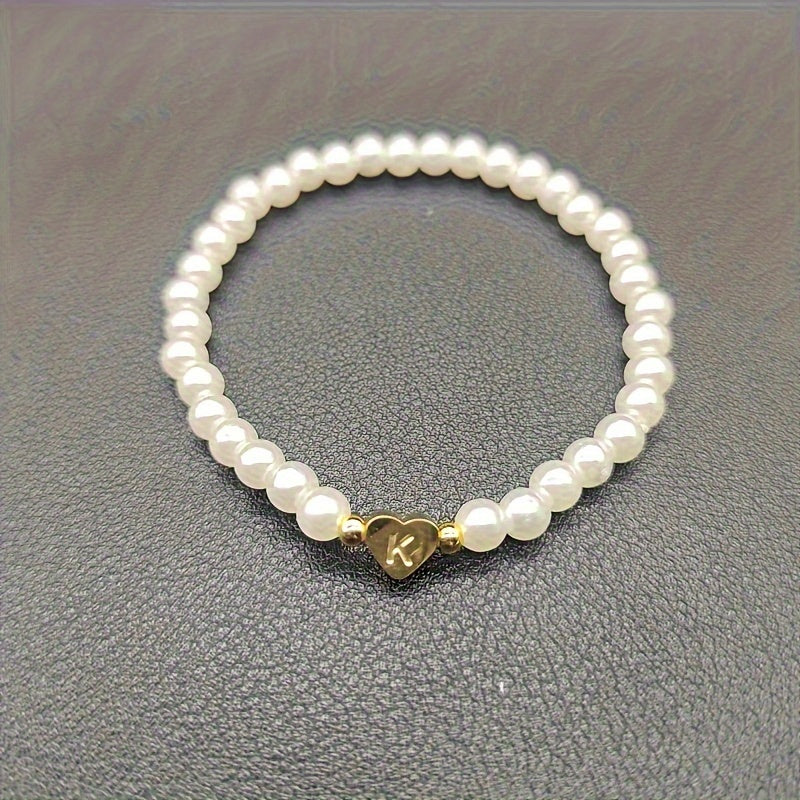 Pulsera Chic con Inicial en Forma de Corazón (A–Z)