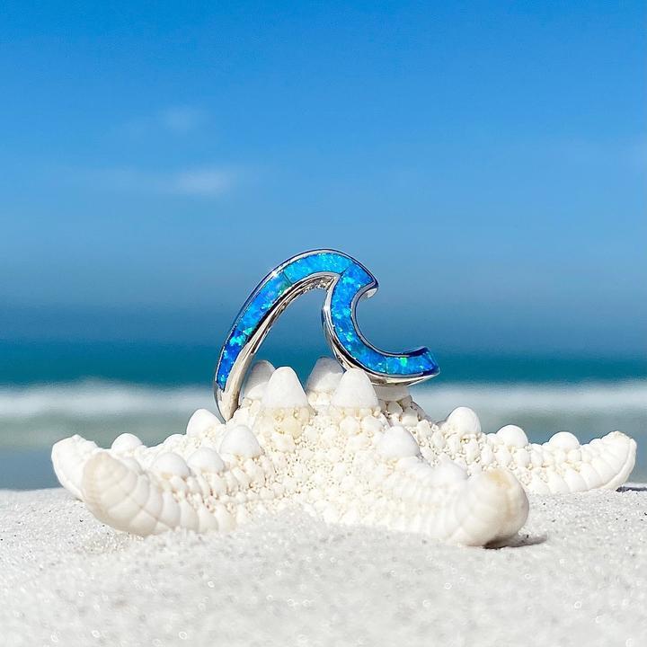 Anillo de Plata con Ópalo Azul