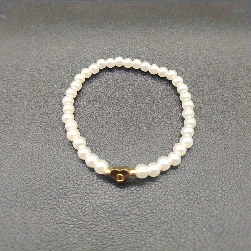 Pulsera Chic con Inicial en Forma de Corazón (A–Z)