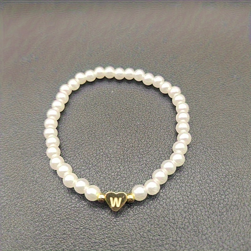 Pulsera Chic con Inicial en Forma de Corazón (A–Z)