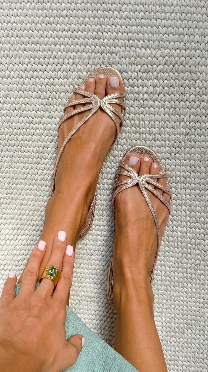 Ginevra | Sandalias Doradas Elegantes para el Verano