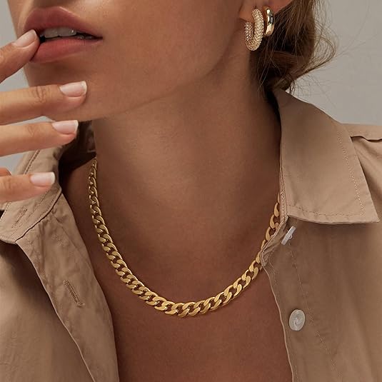 Collar grueso con eslabones cubanos