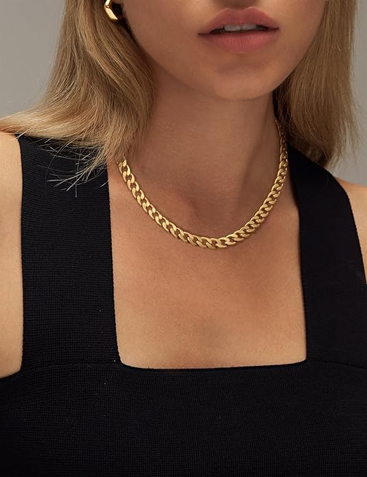 Collar grueso con eslabones cubanos