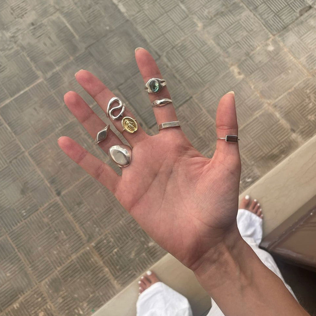 Anillo Statement Welle Swirl en Plata de Ley 925 asimétrico hecho a mano