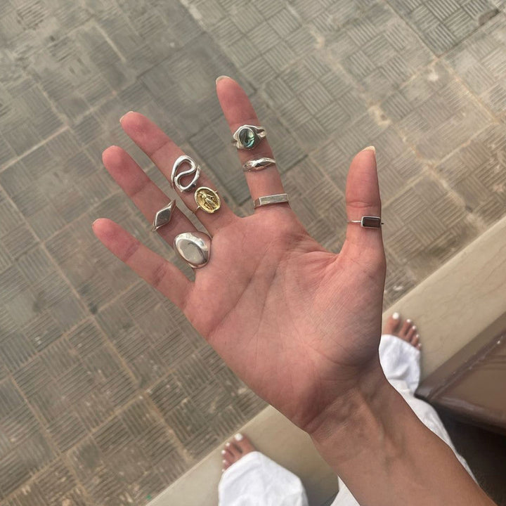 Anillo Statement Welle Swirl en Plata de Ley 925 asimétrico hecho a mano