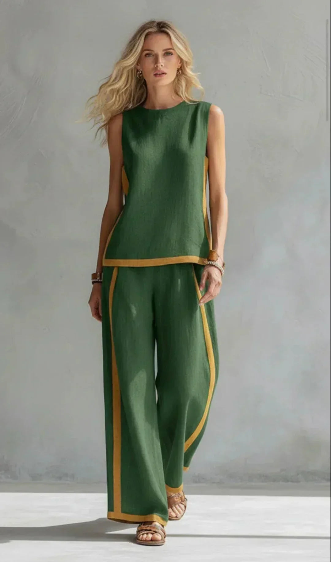 Ursula – Un conjunto chic y relajado de un chaleco y un pantalón con detalles bicolores