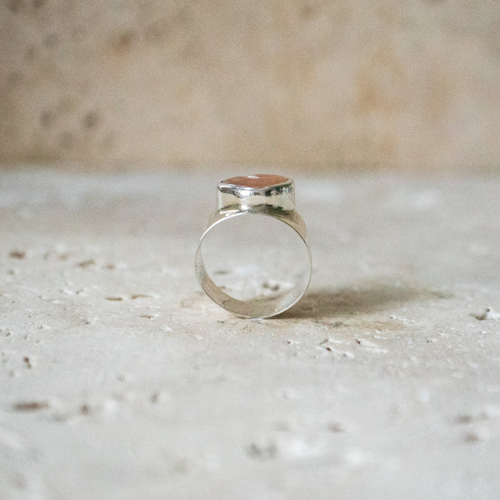 Anillo de sello ancho con corazón de plata esterlina 925 y perla de agua dulce natural - como se vio en Insta