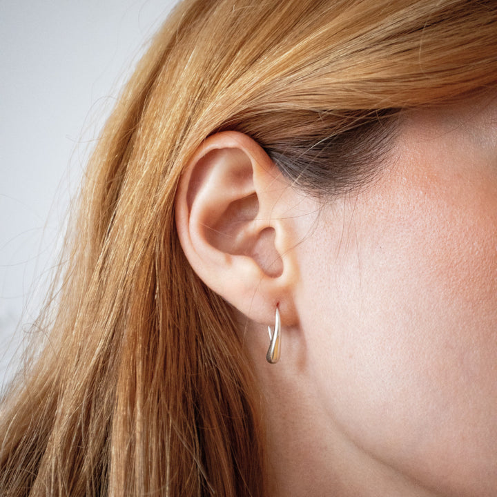 Pendientes de Plata Orgánica – Forma Escultórica en Plata Esterlina 925