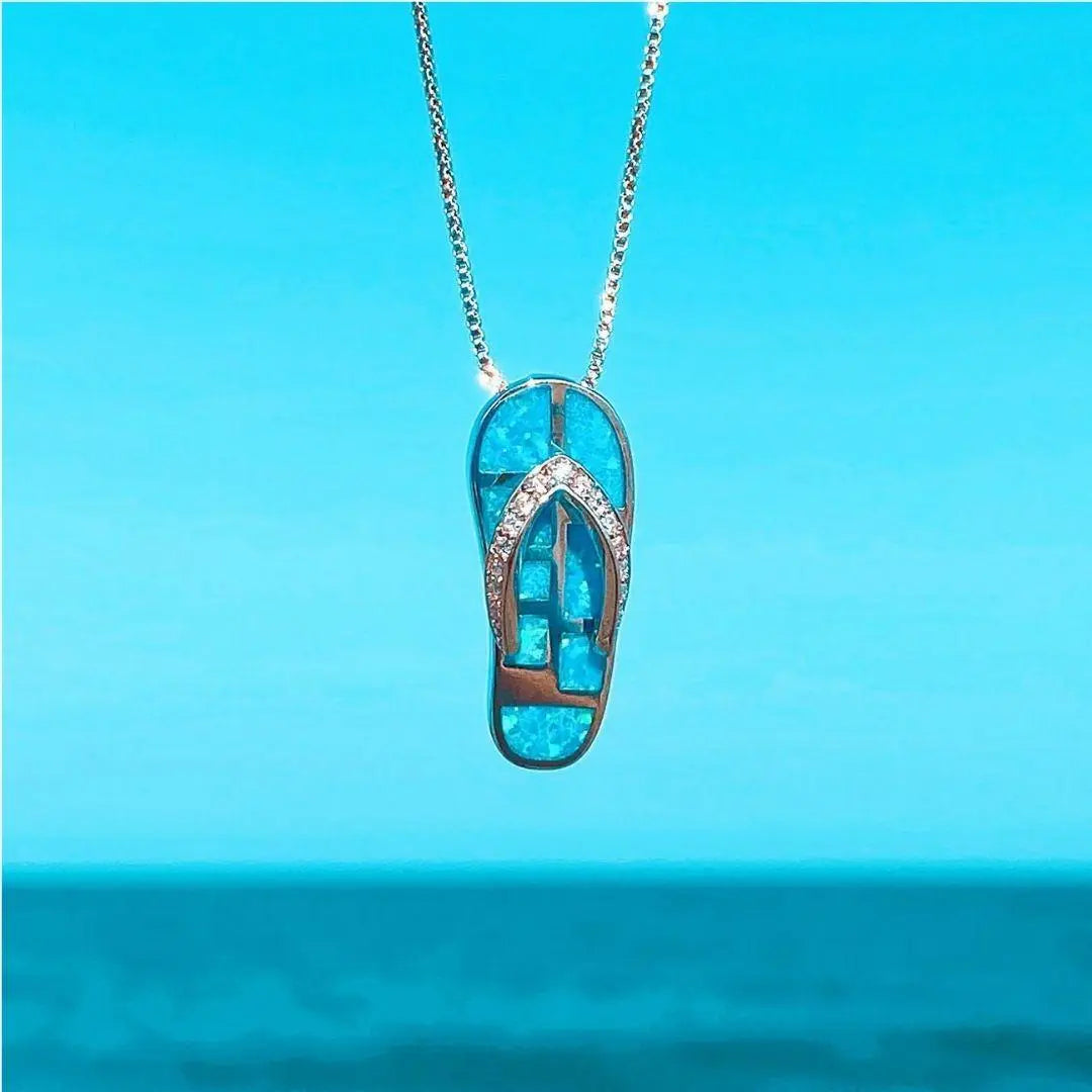 Collar con Colgante de Plata con Ópalo Azul