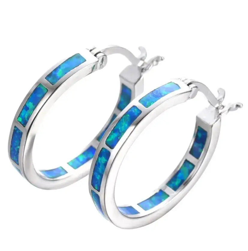 Pendientes Elegantes en Círculo con Ópalo de Fuego Azul