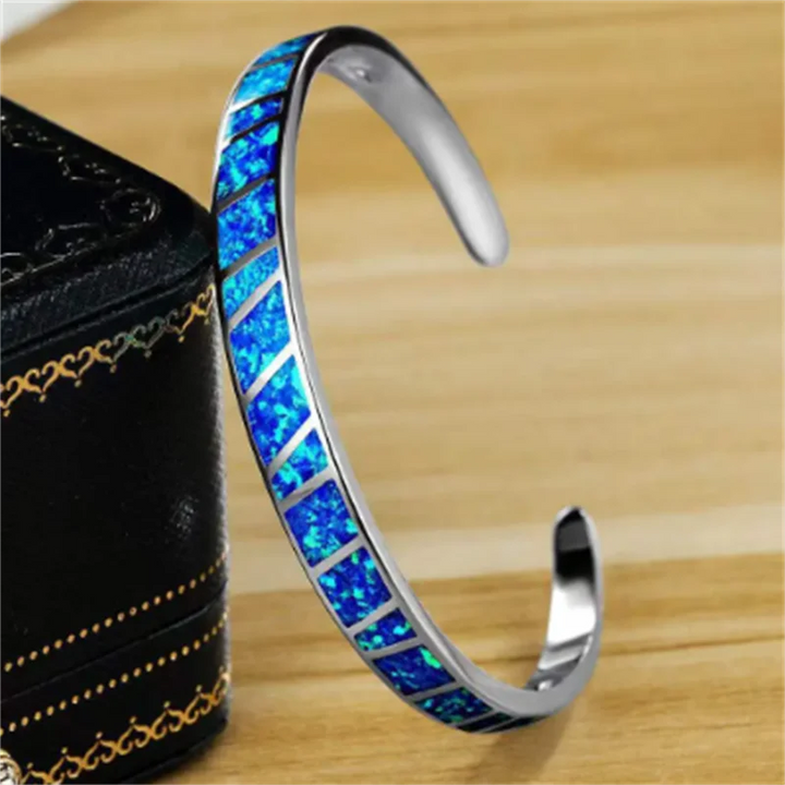 Pulsera de Ópalo de Fuego Azul Ajustable en Plata