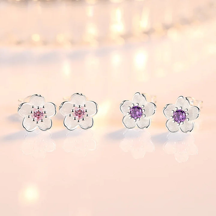 Pendientes en forma de flor con zirconia