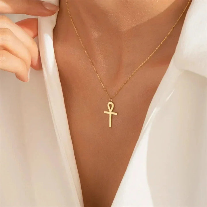Collar con Colgante Ankh de Oro