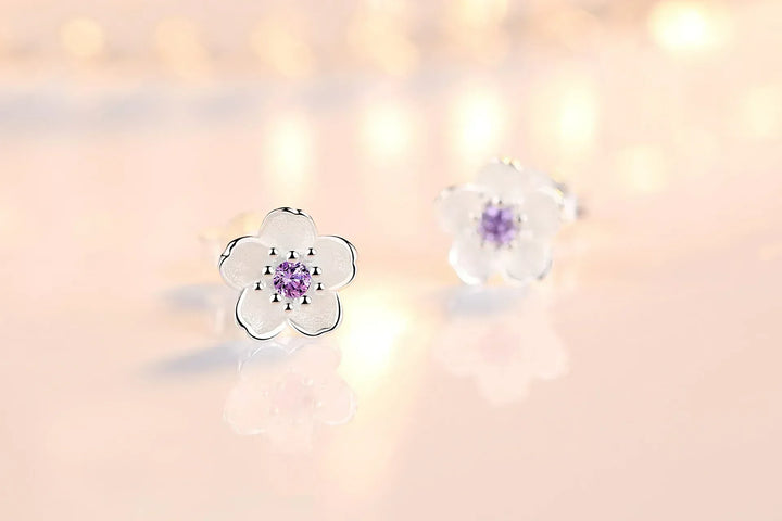Pendientes en forma de flor con zirconia