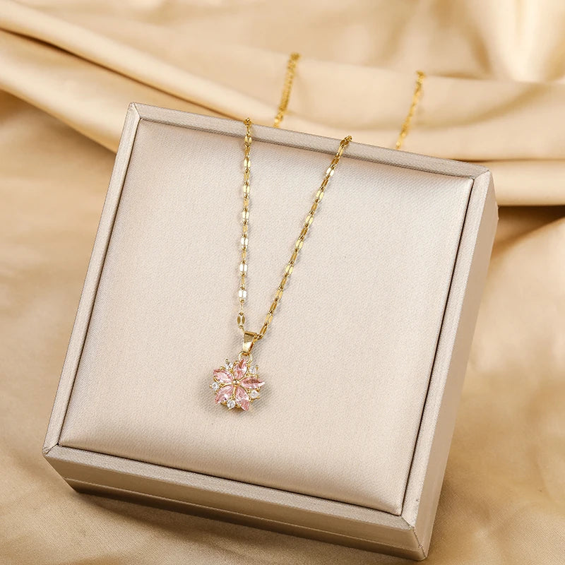 Collier Sakura Rose Romantique en Rvs