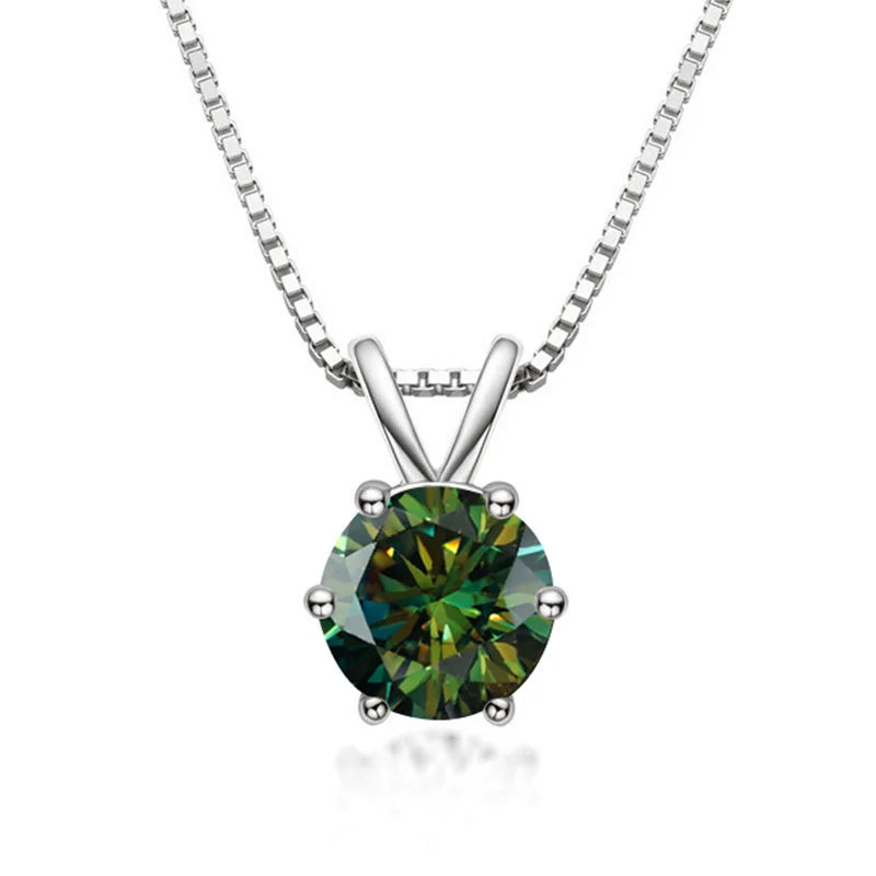 Collier Solitaire Elegante con Moissanita