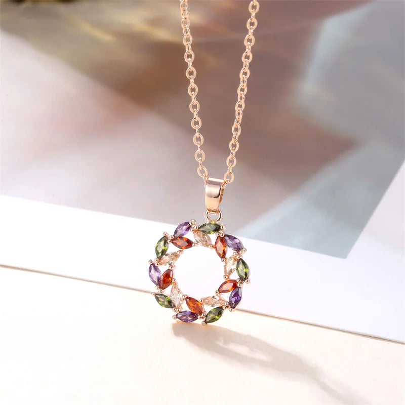 Collar con Colgante Arcoíris Brillante