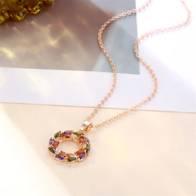 Collar con Colgante Arcoíris Brillante