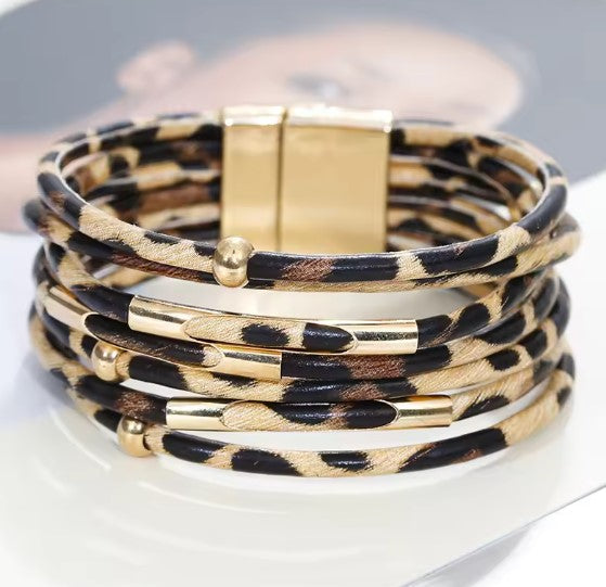 Pulsera de Cuero Superpuesta Grande