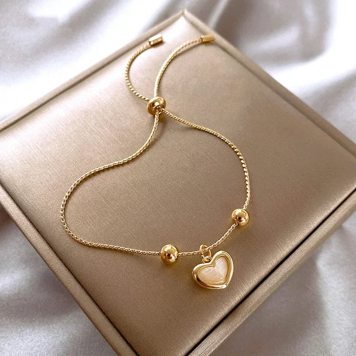 Pulsera en Forma de Corazón en Ópalo Durazno Dorado
