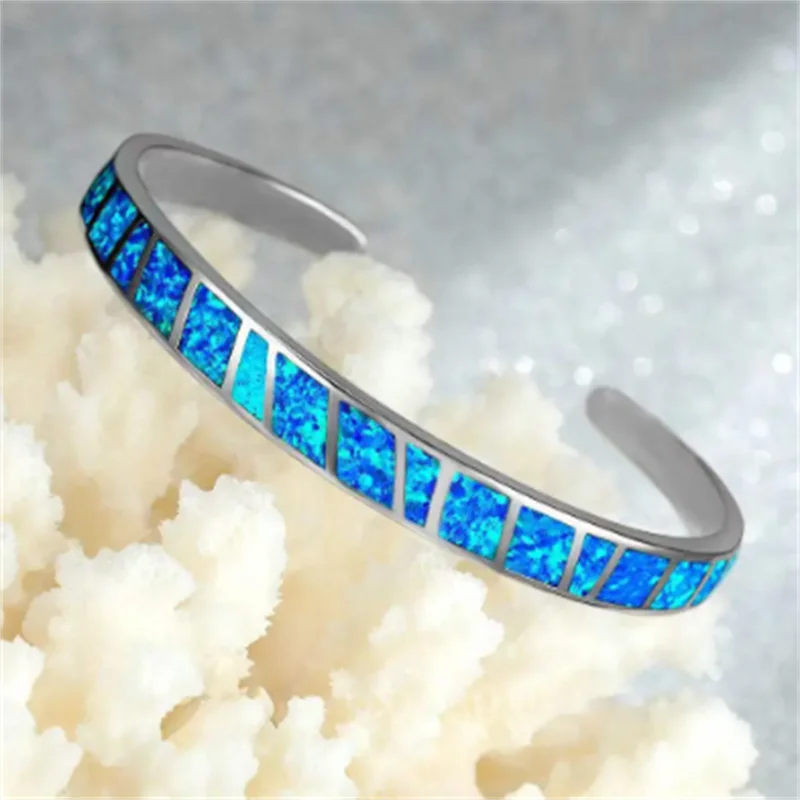 Pulsera de Ópalo de Fuego Azul Ajustable en Plata