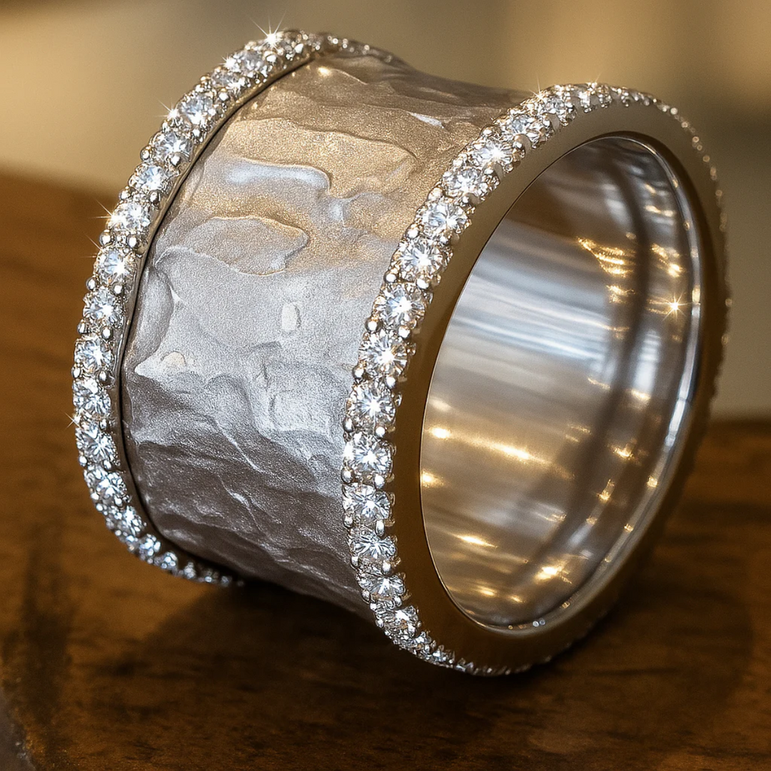 Anillo de Plata Vintage con Circonita