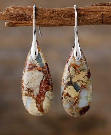 Pendientes Elegantes con Piedra Ovalada