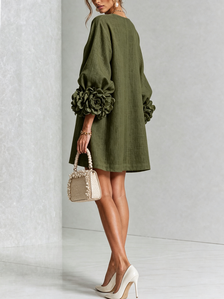 Lola | Vestido mini con estampado floral y cierre de botones