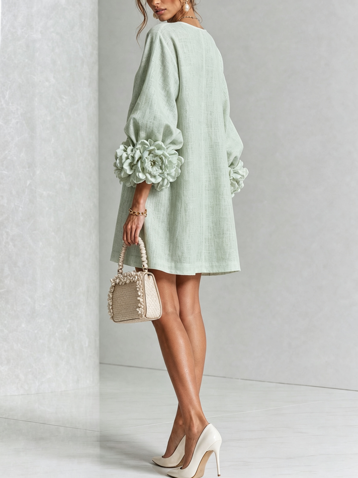 Lola | Vestido mini con estampado floral y cierre de botones