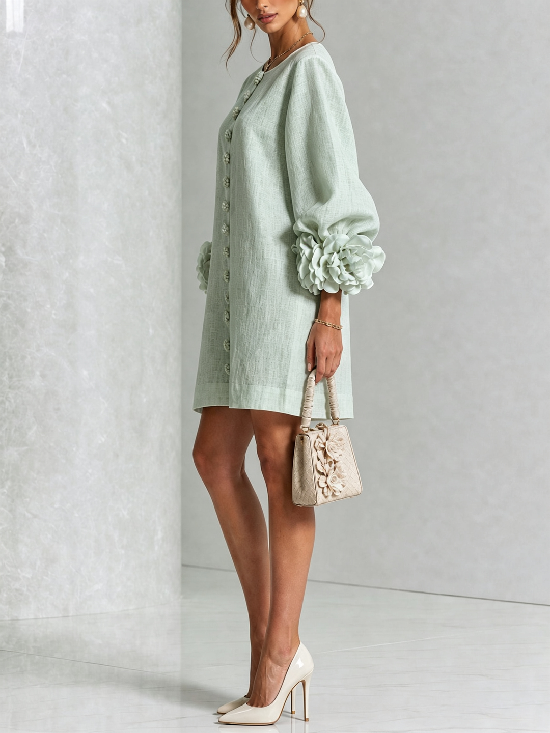 Lola | Vestido mini con estampado floral y cierre de botones