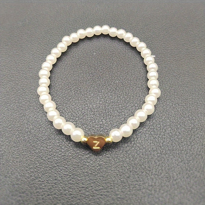 Pulsera Chic con Inicial en Forma de Corazón (A–Z)
