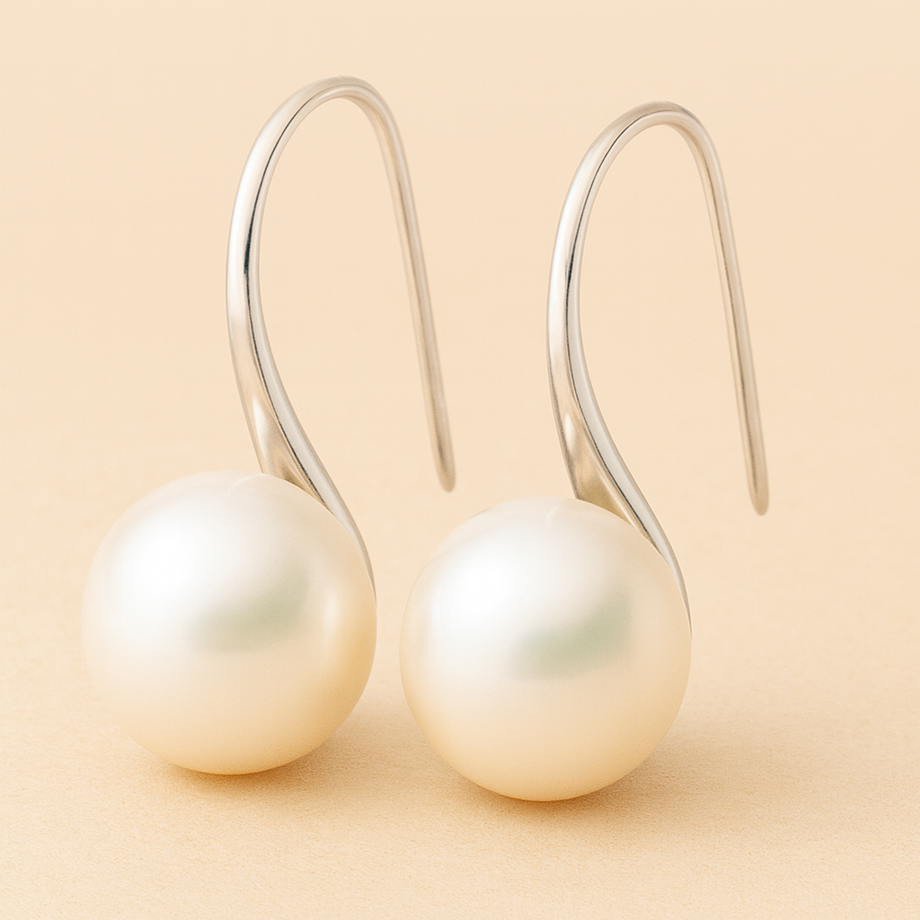 Pendientes de gota elegantes con perlas