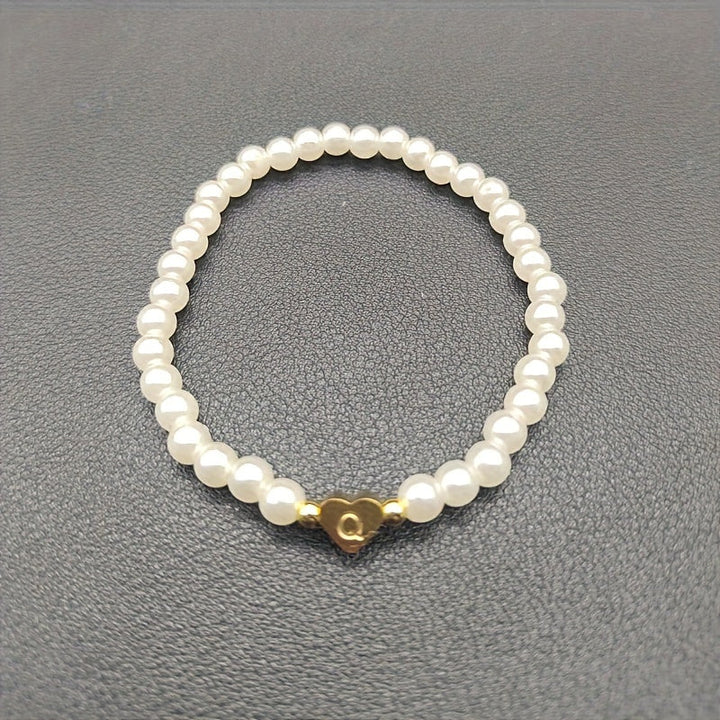 Pulsera Chic con Inicial en Forma de Corazón (A–Z)