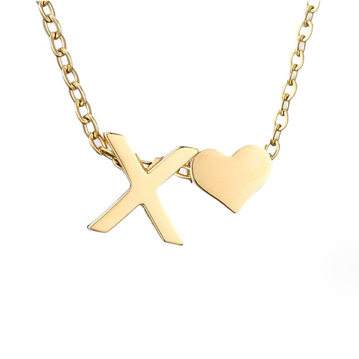 Collar Inicial Intemporal con Colgante de Corazón