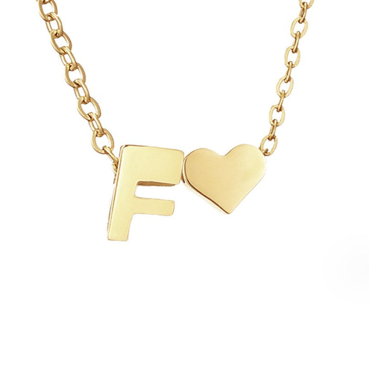 Collar Inicial Intemporal con Colgante de Corazón