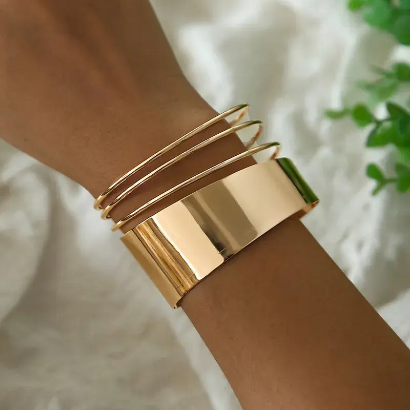 Pulsera Dorada Vintage Chic