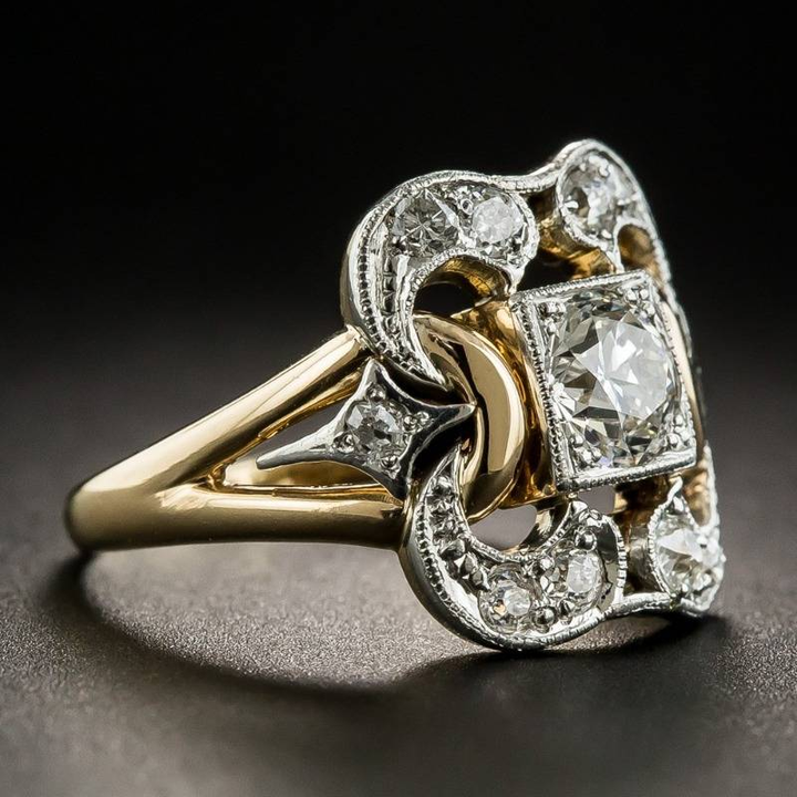 Anillo de Oro Clásico con Zirconia Vintage
