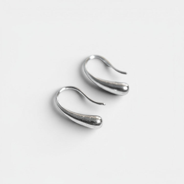Pendientes de Plata Orgánica – Forma Escultórica en Plata Esterlina 925